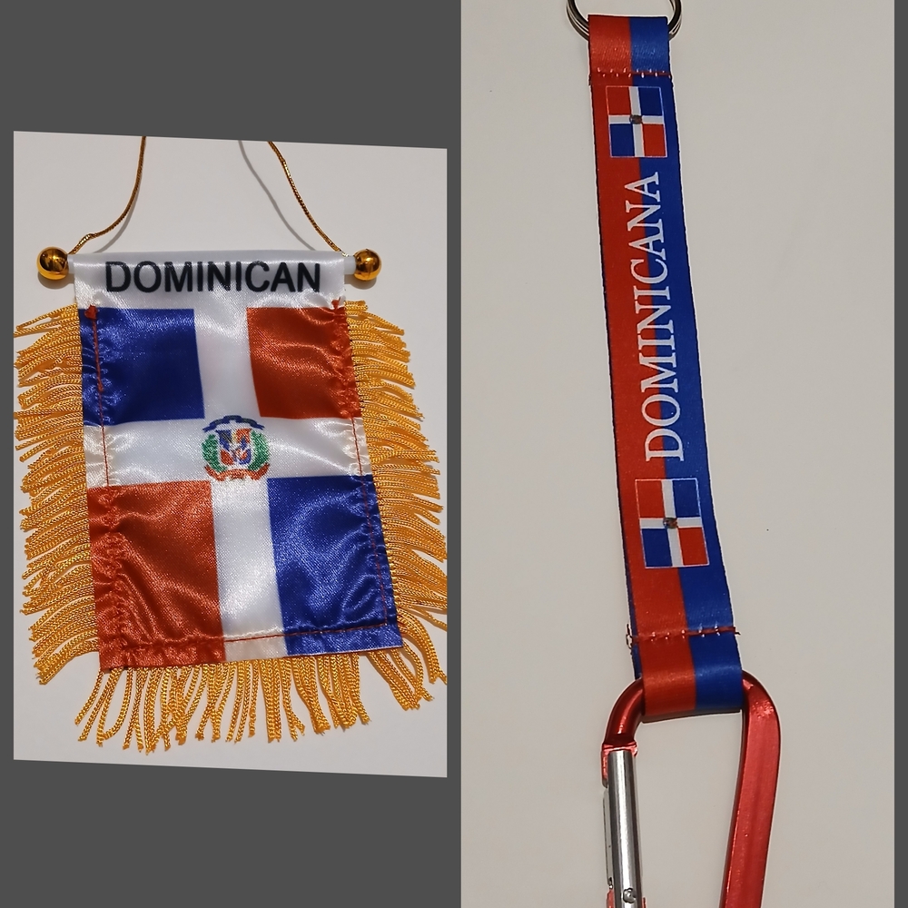 Dominican Flag Keychain and Wall Hanging Set